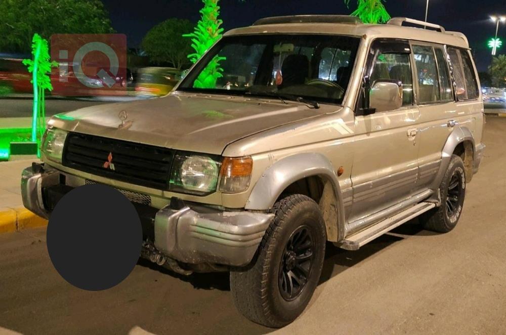 ميتسوبيشي باجيرو